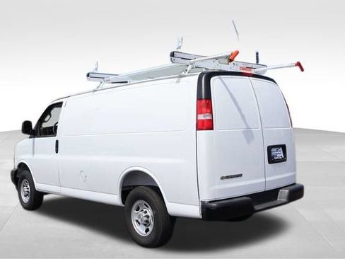 New 2025 Chevrolet Express 2500 w/ Communications Package RWD image 5