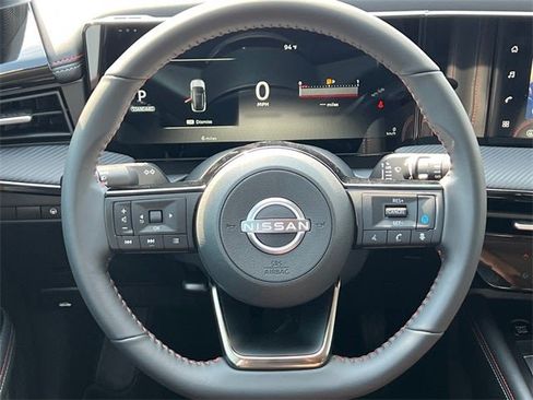 New 2026 Nissan Kicks SR image 13