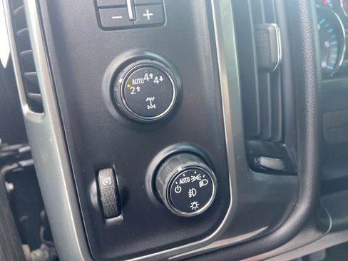 Used 2019 Chevrolet Silverado 1500 LT w/ All Star Edition image 12