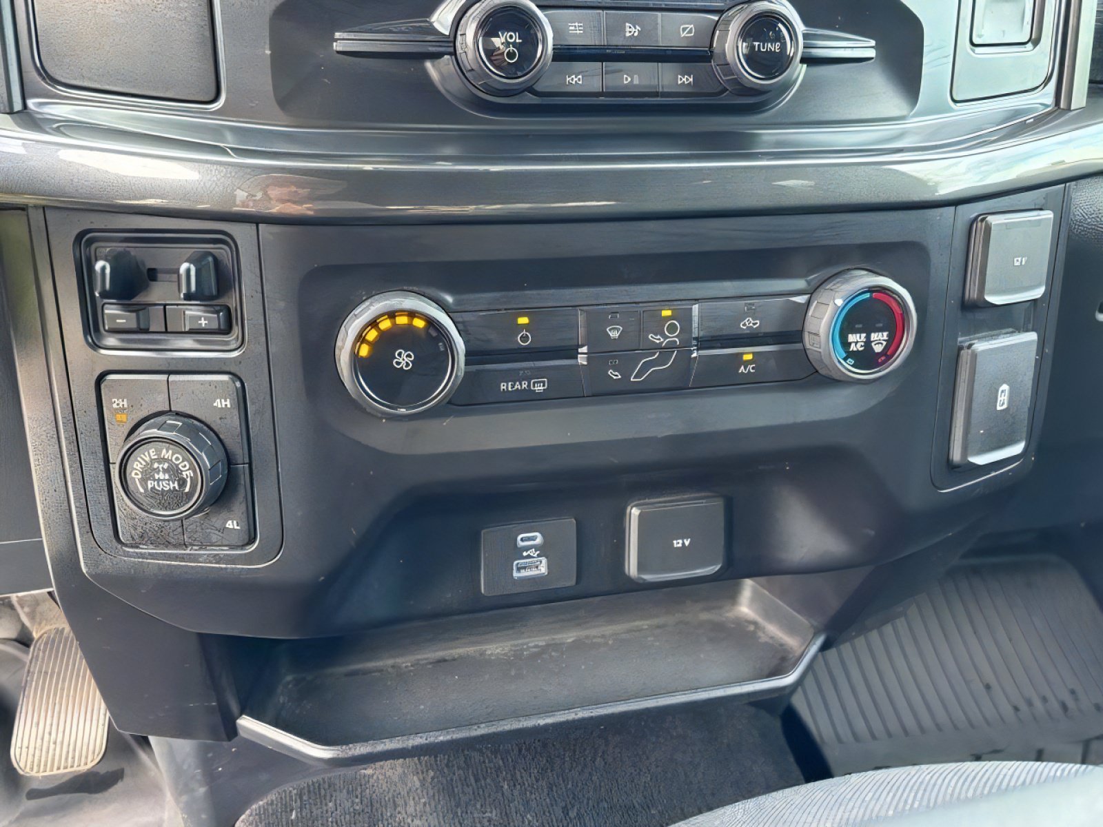 Used 2021 Ford F150 XL w/ STX Appearance Package AWD/4WD image 15