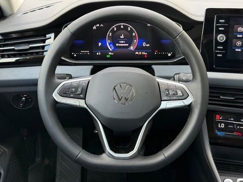 New 2026 Volkswagen Jetta SE image 25