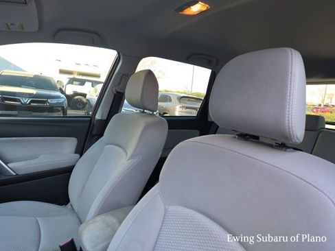 Used 2015 Subaru Forester 2.5i w/ Alloy Wheel Package image 4