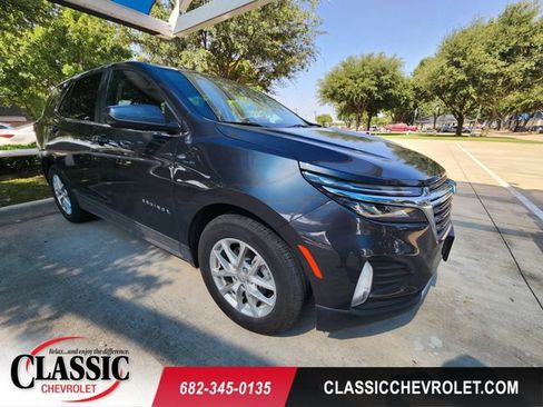 Used 2023 Chevrolet Equinox LT w/ Driver Convenience Package FWD image 1