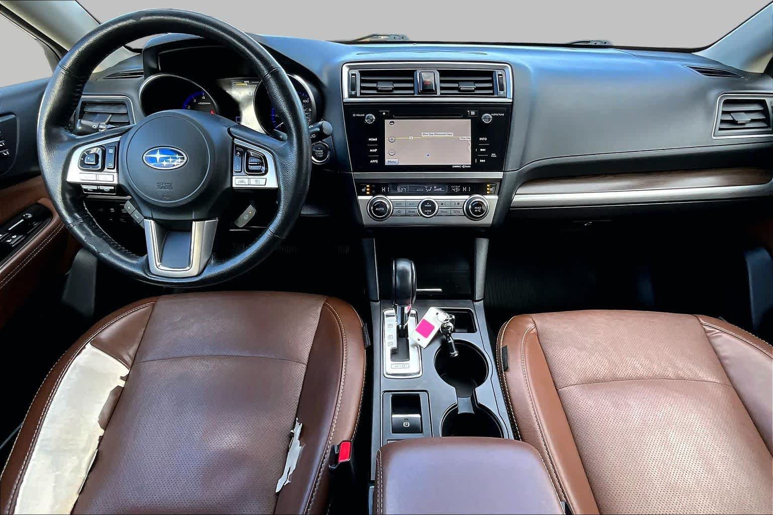 Used 2017 Subaru Outback 2.5i Touring AWD/4WD image 16