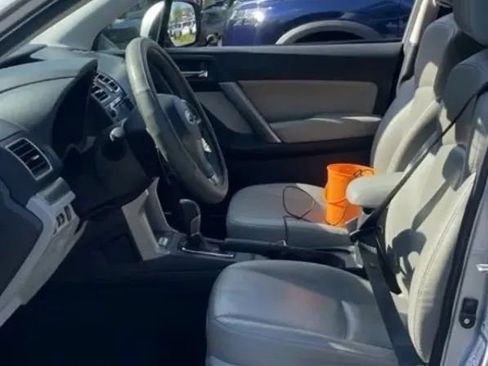 Used 2016 Subaru Forester 2.5i Touring w/ Eyesight & Navigation System AWD/4WD image 10