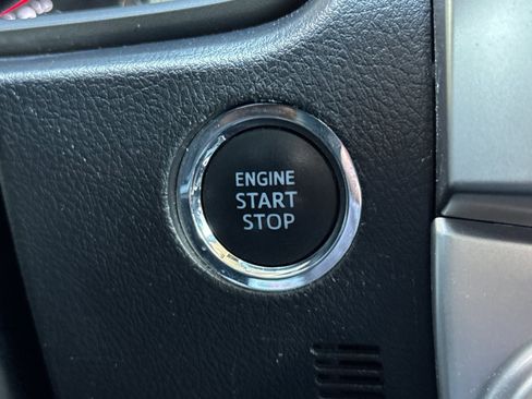 Used 2024 Toyota 4Runner SR5 AWD/4WD image 34