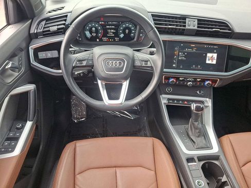Certified 2022 Audi Q3 2.0T Premium Plus image 21