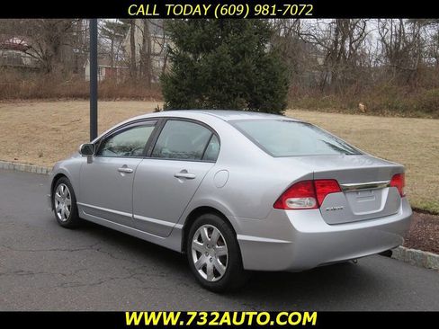 Used 2010 Honda Civic LX image 10