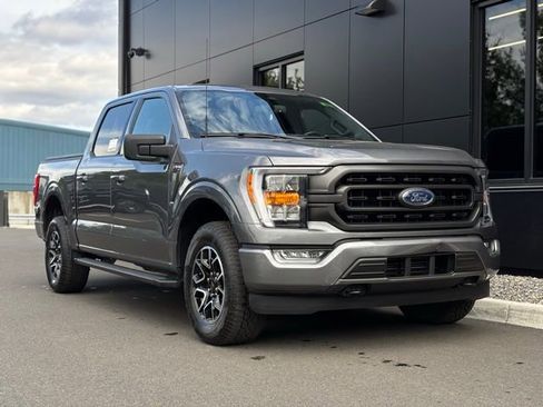 Used 2023 Ford F150 XLT w/ Equipment Group 302A High image 9