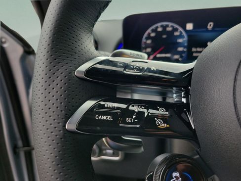 New 2026 Mercedes-Benz GLB 35 AMG 4MATIC image 21