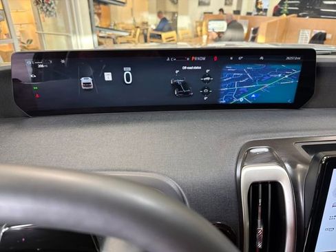 Used 2025 Ford Expedition Max Active image 19