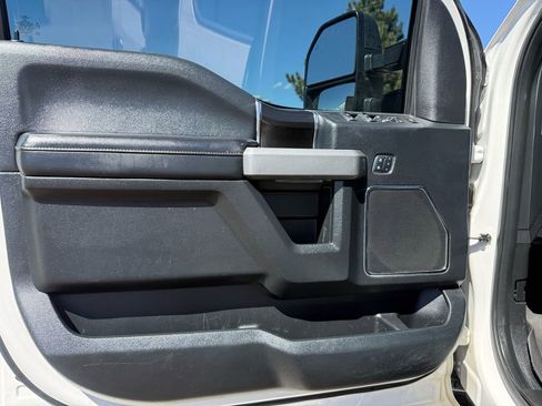 Used 2018 Ford F250 Platinum w/ Platinum Ultimate Package image 19