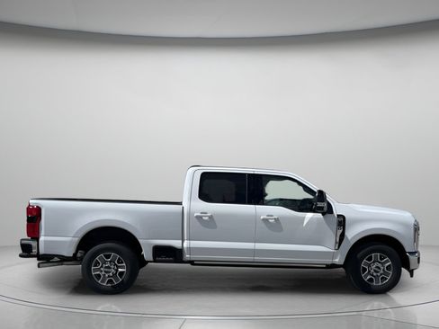 New 2026 Ford F350 Lariat RWD image 2