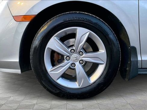 Used 2018 Honda Odyssey EX-L image 23