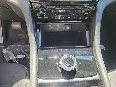 New 2025 Jeep Grand Cherokee Laredo X image 14