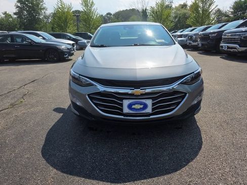Used 2023 Chevrolet Malibu LT FWD image 6