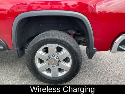 Used 2021 Chevrolet Silverado 2500 LTZ w/ LTZ Premium Package image 9