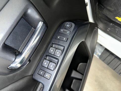 Used 2019 Chevrolet Silverado 1500 LT w/ All Star Edition image 8