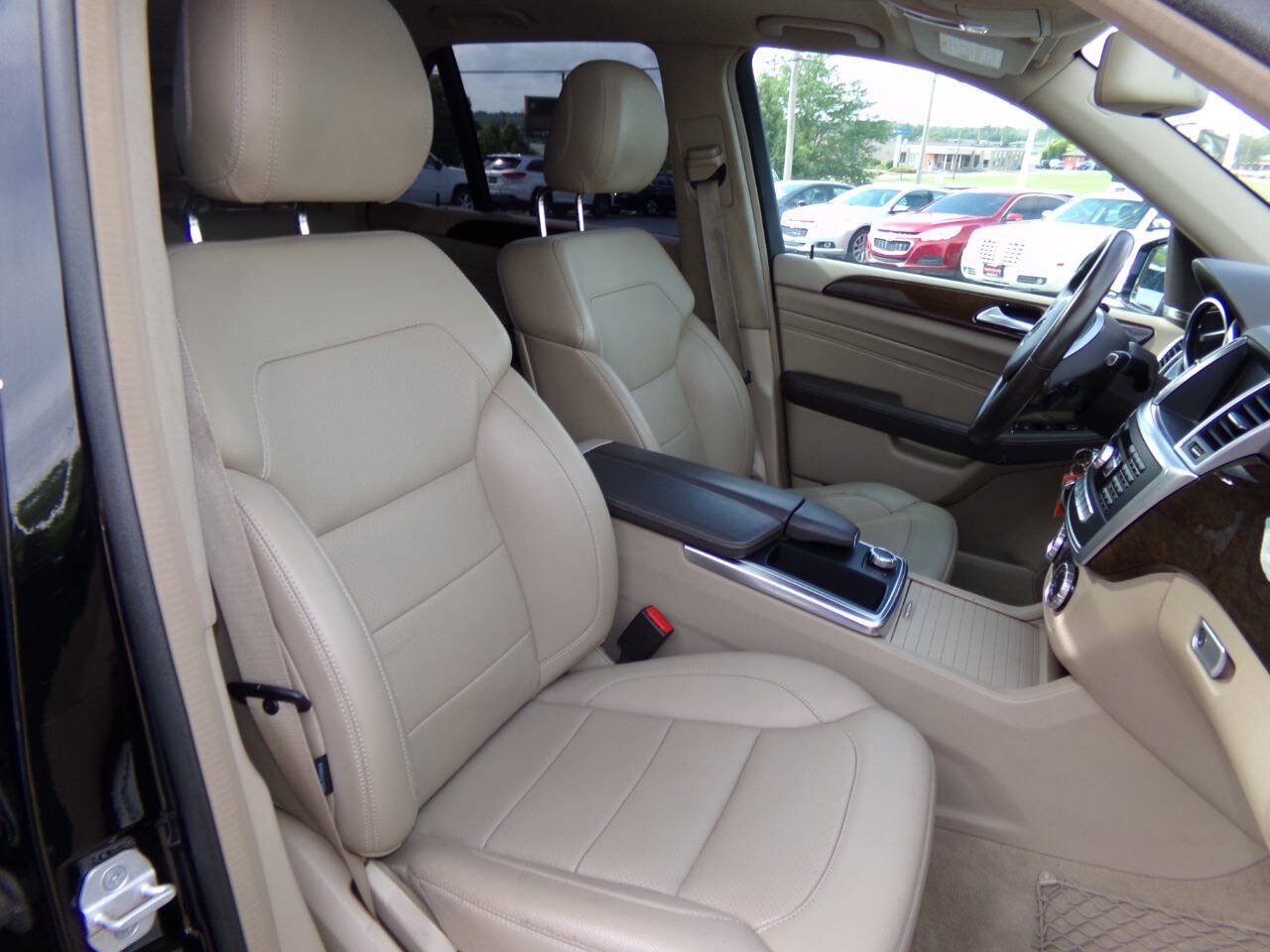 Used 2014 Mercedes-Benz ML 350 4MATIC image 29