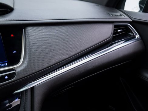 Certified 2023 Cadillac XT6 Luxury w/ LPO, Floor Liner Package image 30