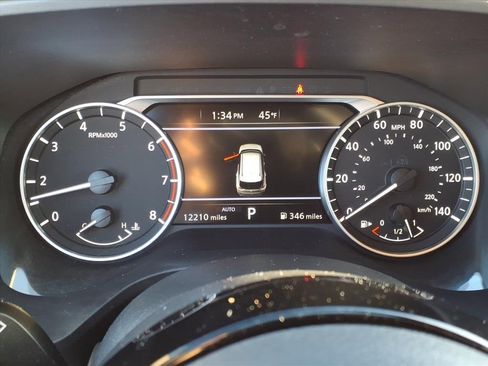 Used 2023 Nissan Rogue SV image 25