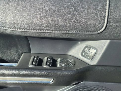 Used 2021 Ford Expedition XLT AWD/4WD image 8