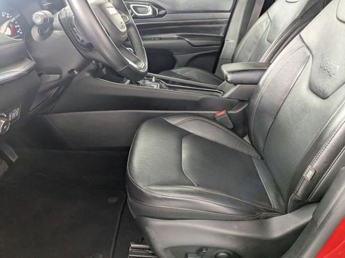 Used 2022 Jeep Compass Limited image 12