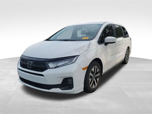 Certified 2025 Honda Odyssey EX-L image 13