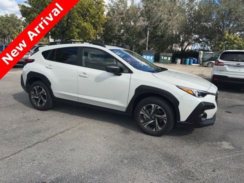 Used 2024 Subaru Crosstrek 2.0i Premium image 8
