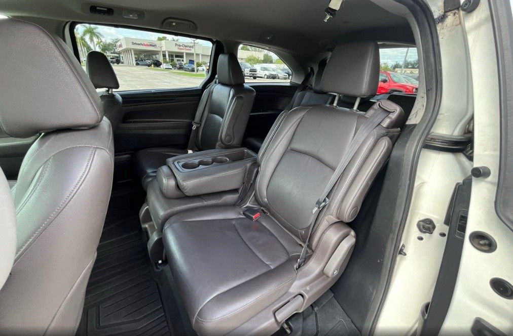Used 2018 Honda Odyssey EX-L image 13
