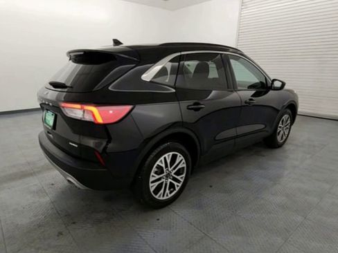 Used 2022 Ford Escape SEL image 8