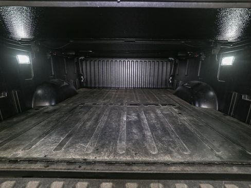 Used 2022 Toyota Tundra Limited image 12