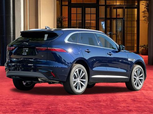 New 2026 Jaguar F-PACE R-Dynamic S image 10