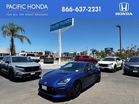 Used 2024 Toyota GR86 Premium RWD image 1