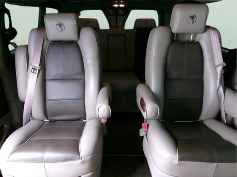 Used 2021 Ford Transit 150 Low Roof RWD image 9
