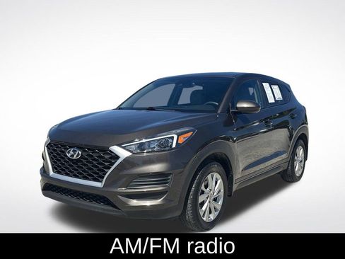 Used 2019 Hyundai Tucson SE FWD image 2