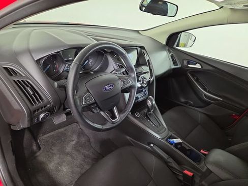 Used 2017 Ford Focus SEL w/ Cold Weather Package FWD image 16