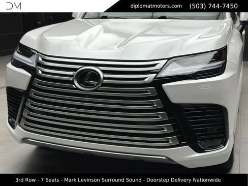 Used 2024 Lexus LX 600 4WD w/ Interior Upgrade Package image 14