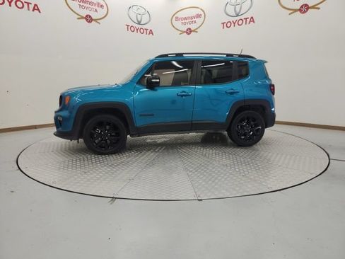 Used 2022 Jeep Renegade Altitude AWD/4WD image 5