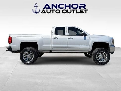 Used 2018 Chevrolet Silverado 1500 LT image 9