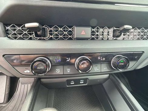 Certified 2024 Honda Accord EX image 28