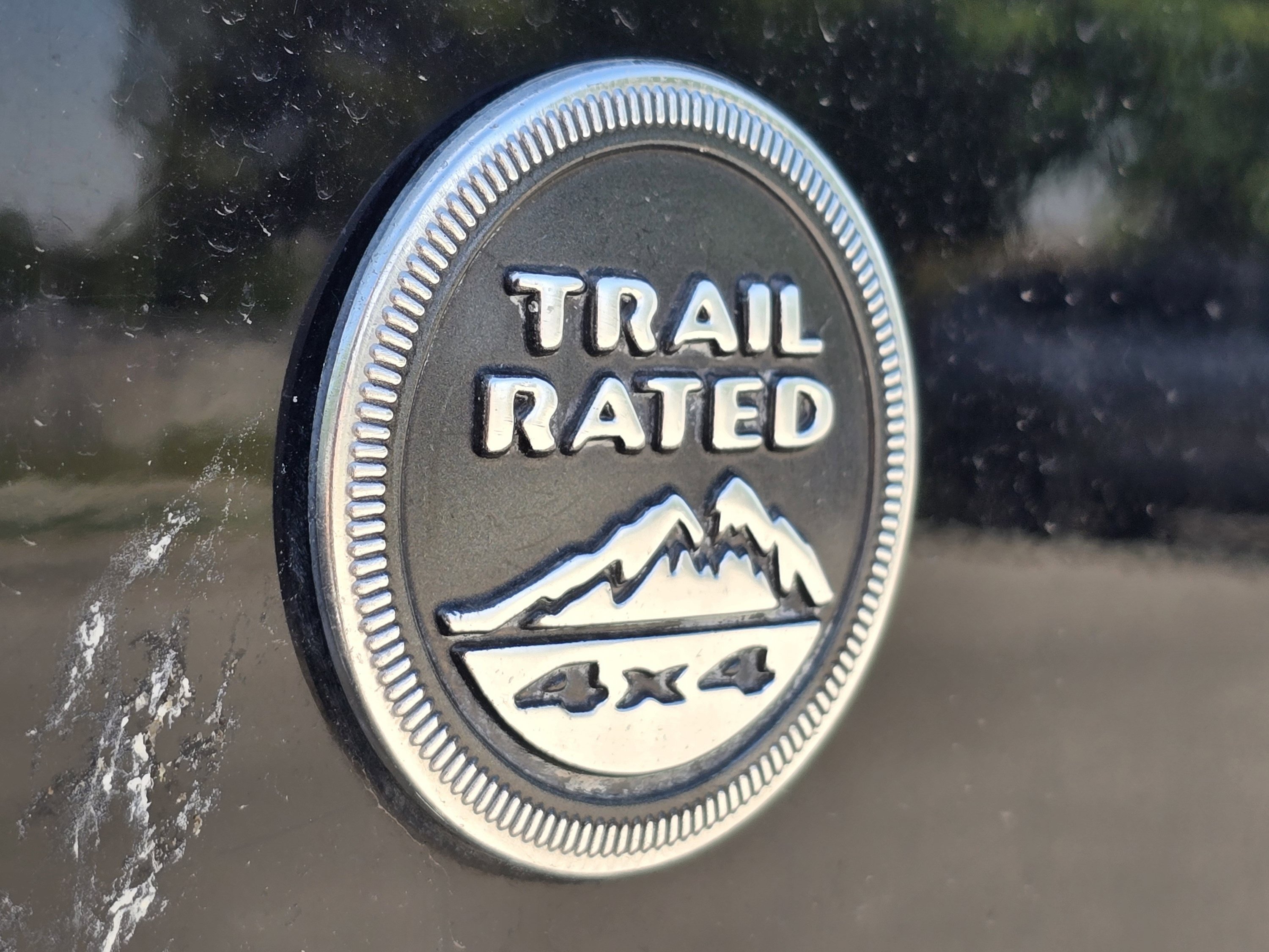 Used 2018 Jeep Wrangler Unlimited Sahara AWD/4WD image 19