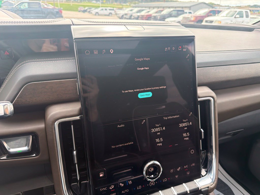 Used 2025 GMC Yukon Denali Ultimate w/ LPO, Floor Liner Package AWD/4WD image 35