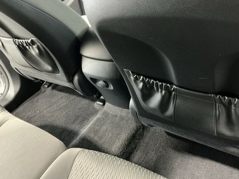 Used 2019 Hyundai Santa Fe XL SE image 25