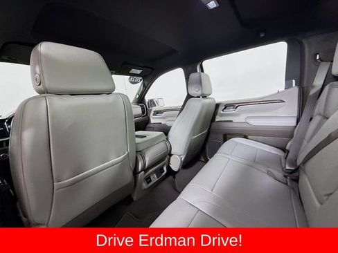 Used 2026 GMC Sierra 1500 SLT AWD/4WD image 10