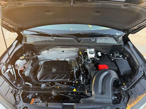 Used 2025 Chevrolet TrailBlazer LT image 32