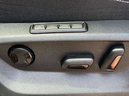 Used 2024 Volkswagen Tiguan SEL R-Line w/ MDO Package, Two-Row AWD/4WD image 15
