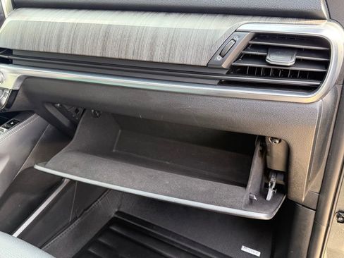 Used 2023 Kia Telluride SX image 18