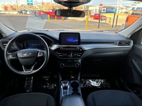 Used 2025 Ford Escape Active image 12