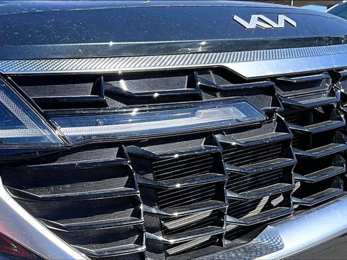 Used 2025 Kia Seltos S image 27